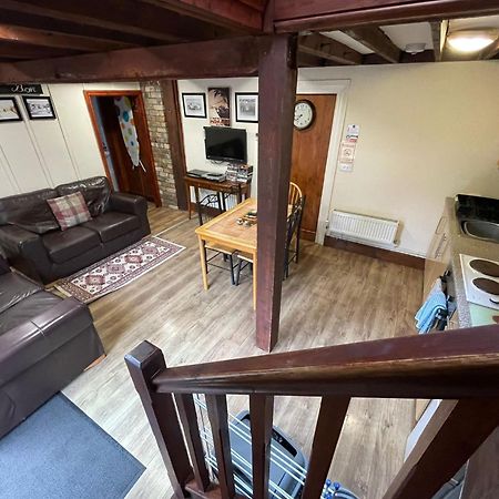 Penybryn Cottages Aberdare Exterior foto